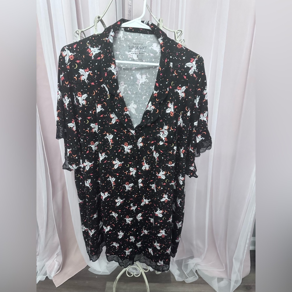Torrid Gray and Pink Unicorn Sleep Top